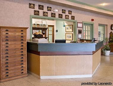 Elkins Inn And Suites ภายใน รูปภาพ
